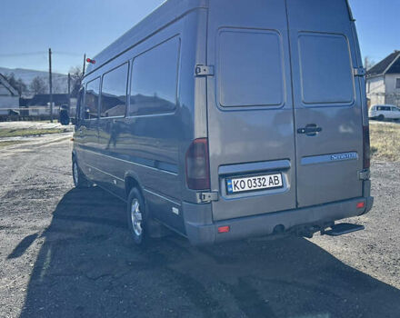 Серый Мерседес Sprinter, объемом двигателя 2.7 л и пробегом 600 тыс. км за 11500 $, фото 3 на Automoto.ua