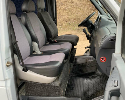 Серый Мерседес Sprinter, объемом двигателя 0 л и пробегом 294 тыс. км за 10800 $, фото 16 на Automoto.ua