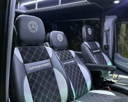 Серый Мерседес Sprinter, объемом двигателя 2.7 л и пробегом 600 тыс. км за 11500 $, фото 16 на Automoto.ua