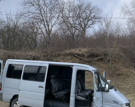 Серый Мерседес Sprinter, объемом двигателя 0 л и пробегом 294 тыс. км за 10800 $, фото 11 на Automoto.ua