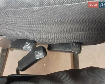 Сірий Мерседес Sprinter, об'ємом двигуна 2.1 л та пробігом 630 тис. км за 5400 $, фото 26 на Automoto.ua