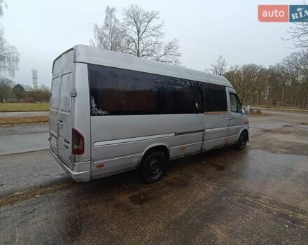 Серый Мерседес Sprinter, объемом двигателя 2.15 л и пробегом 60 тыс. км за 3300 $, фото 5 на Automoto.ua