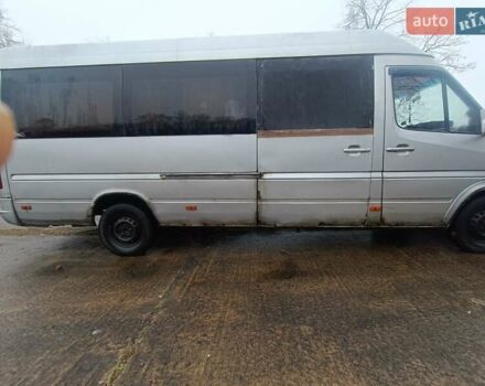 Серый Мерседес Sprinter, объемом двигателя 2.15 л и пробегом 60 тыс. км за 3300 $, фото 3 на Automoto.ua
