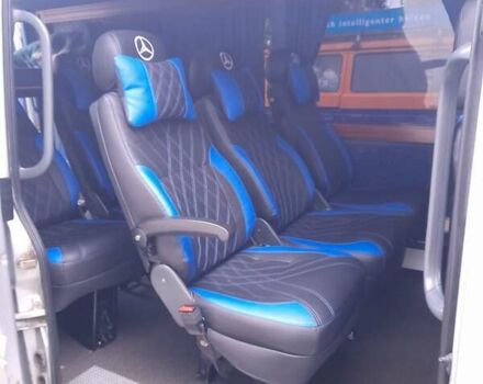 Серый Мерседес Sprinter, объемом двигателя 0 л и пробегом 320 тыс. км за 12500 $, фото 6 на Automoto.ua
