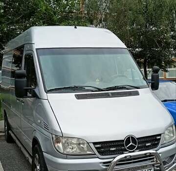 Серый Мерседес Sprinter, объемом двигателя 2.2 л и пробегом 470 тыс. км за 8500 $, фото 3 на Automoto.ua