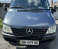 Серый Мерседес Sprinter, объемом двигателя 2.69 л и пробегом 300 тыс. км за 17000 $, фото 3 на Automoto.ua