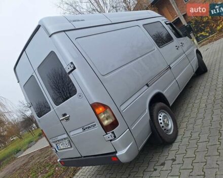 Серый Мерседес Sprinter, объемом двигателя 2.7 л и пробегом 850 тыс. км за 9500 $, фото 9 на Automoto.ua
