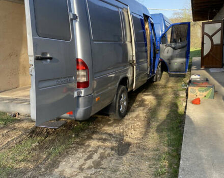 Сірий Мерседес Sprinter, об'ємом двигуна 2.2 л та пробігом 327 тис. км за 12500 $, фото 4 на Automoto.ua