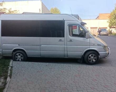 Серый Мерседес Sprinter, объемом двигателя 2.15 л и пробегом 500 тыс. км за 9100 $, фото 13 на Automoto.ua