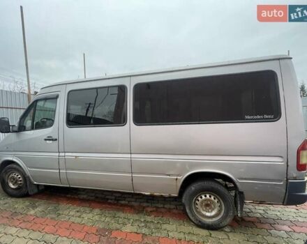 Серый Мерседес Sprinter, объемом двигателя 2.69 л и пробегом 700 тыс. км за 4950 $, фото 4 на Automoto.ua