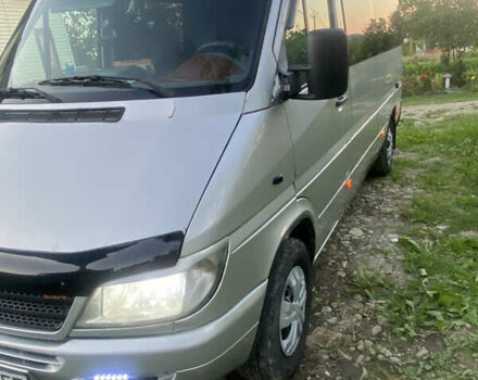 Сірий Мерседес Sprinter, об'ємом двигуна 2.7 л та пробігом 500 тис. км за 8000 $, фото 1 на Automoto.ua