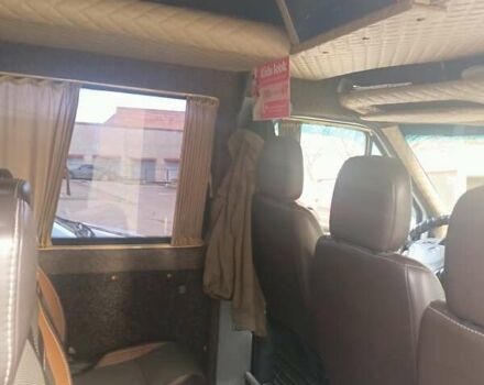 Серый Мерседес Sprinter, объемом двигателя 2.15 л и пробегом 500 тыс. км за 9100 $, фото 8 на Automoto.ua