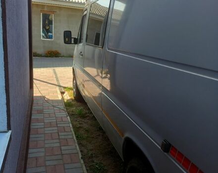 Сірий Мерседес Sprinter, об'ємом двигуна 2.1 л та пробігом 500 тис. км за 8300 $, фото 8 на Automoto.ua