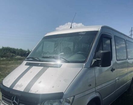 Серый Мерседес Sprinter, объемом двигателя 2.69 л и пробегом 700 тыс. км за 4950 $, фото 1 на Automoto.ua