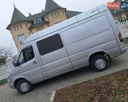 Серый Мерседес Sprinter, объемом двигателя 2.7 л и пробегом 850 тыс. км за 9500 $, фото 2 на Automoto.ua