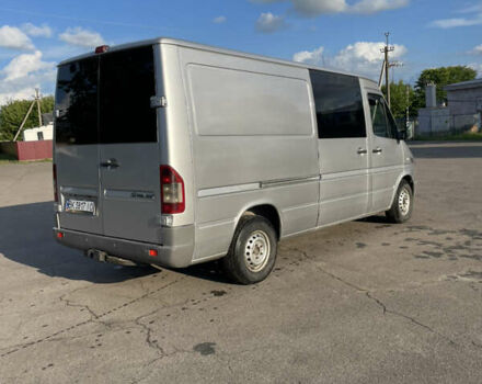 Серый Мерседес Sprinter, объемом двигателя 2.7 л и пробегом 470 тыс. км за 10000 $, фото 9 на Automoto.ua