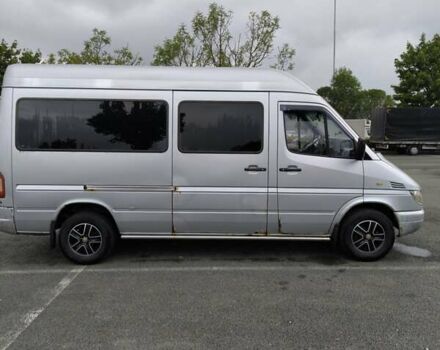 Серый Мерседес Sprinter, объемом двигателя 2.2 л и пробегом 660 тыс. км за 7500 $, фото 4 на Automoto.ua