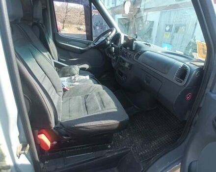 Сірий Мерседес Sprinter, об'ємом двигуна 2.2 л та пробігом 628 тис. км за 7200 $, фото 5 на Automoto.ua