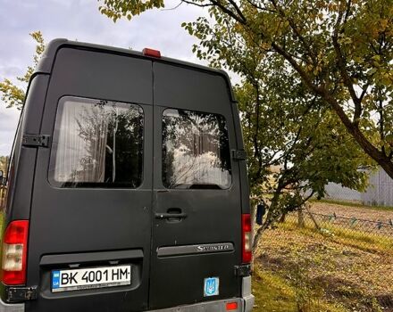Серый Мерседес Sprinter, объемом двигателя 2.1 л и пробегом 623 тыс. км за 8500 $, фото 3 на Automoto.ua