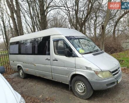 Мерседес Sprinter 2005 в Днепре (Днепропетровске) на Automoto.ua Серый Мерседес Sprinter, объемом двигателя 2.7 л и пробегом 900 тыс. км за 12000 $, фото 2 на Automoto.ua