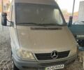 Серый Мерседес Sprinter, объемом двигателя 0 л и пробегом 340 тыс. км за 8000 $, фото 2 на Automoto.ua