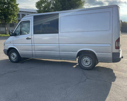 Серый Мерседес Sprinter, объемом двигателя 2.7 л и пробегом 470 тыс. км за 10000 $, фото 7 на Automoto.ua