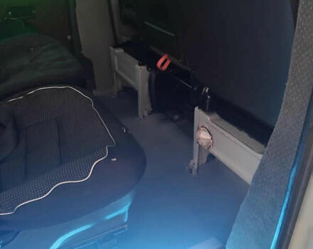 Мерседес Sprinter 2006 в Рожнятове на Automoto.ua Серый Мерседес Sprinter, объемом двигателя 2.2 л и пробегом 516 тыс. км за 9300 $, фото 14 на Automoto.ua