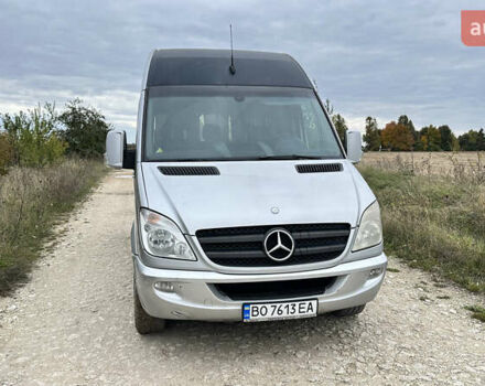 Серый Мерседес Sprinter, объемом двигателя 2.99 л и пробегом 600 тыс. км за 9900 $, фото 6 на Automoto.ua