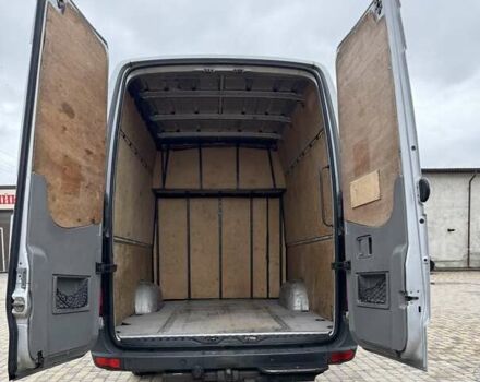 Серый Мерседес Sprinter, объемом двигателя 3 л и пробегом 585 тыс. км за 19500 $, фото 4 на Automoto.ua