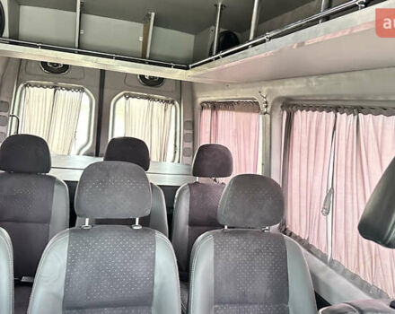 Серый Мерседес Sprinter, объемом двигателя 2.99 л и пробегом 600 тыс. км за 9900 $, фото 30 на Automoto.ua