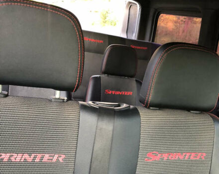Серый Мерседес Sprinter, объемом двигателя 2.15 л и пробегом 452 тыс. км за 9250 $, фото 7 на Automoto.ua