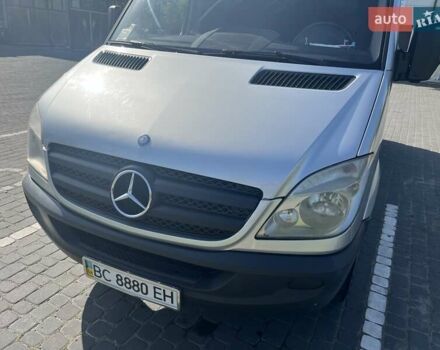 Серый Мерседес Sprinter, объемом двигателя 2.15 л и пробегом 274 тыс. км за 15500 $, фото 4 на Automoto.ua