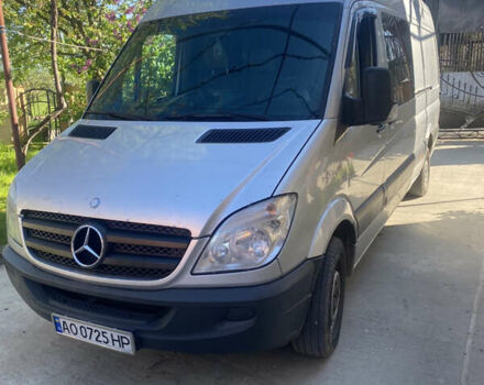 Серый Мерседес Sprinter, объемом двигателя 2.3 л и пробегом 500 тыс. км за 12000 $, фото 5 на Automoto.ua