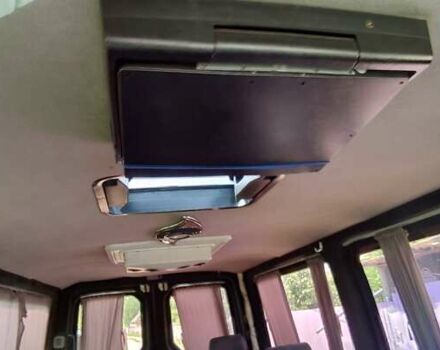 Серый Мерседес Sprinter, объемом двигателя 2.15 л и пробегом 470 тыс. км за 12000 $, фото 2 на Automoto.ua