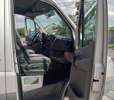Серый Мерседес Sprinter, объемом двигателя 2.15 л и пробегом 470 тыс. км за 12000 $, фото 13 на Automoto.ua