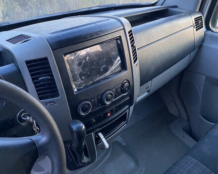 Серый Мерседес Sprinter, объемом двигателя 2.15 л и пробегом 742 тыс. км за 12800 $, фото 10 на Automoto.ua