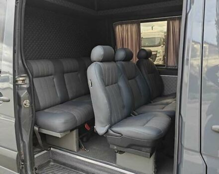 Серый Мерседес Sprinter, объемом двигателя 2.1 л и пробегом 500 тыс. км за 13900 $, фото 11 на Automoto.ua