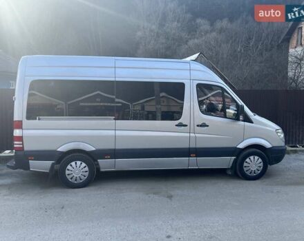 Серый Мерседес Sprinter, объемом двигателя 2.15 л и пробегом 274 тыс. км за 15500 $, фото 18 на Automoto.ua