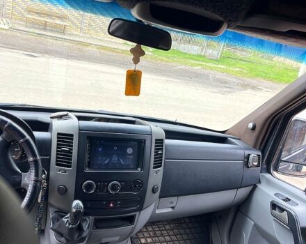 Сірий Мерседес Sprinter, об'ємом двигуна 3 л та пробігом 520 тис. км за 13500 $, фото 4 на Automoto.ua