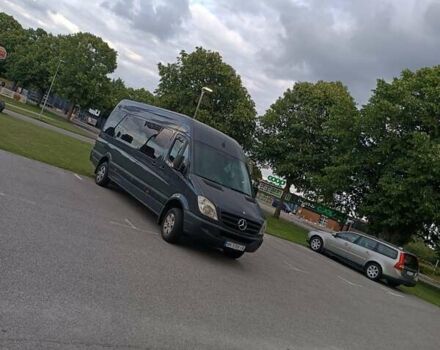 Сірий Мерседес Sprinter, об'ємом двигуна 2.15 л та пробігом 700 тис. км за 10999 $, фото 2 на Automoto.ua