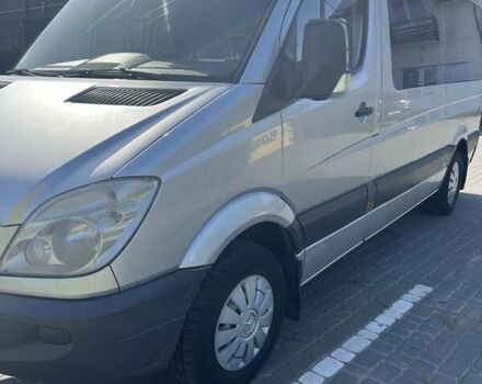 Серый Мерседес Sprinter, объемом двигателя 2.15 л и пробегом 274 тыс. км за 15500 $, фото 7 на Automoto.ua