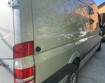 Серый Мерседес Sprinter, объемом двигателя 2.3 л и пробегом 500 тыс. км за 12000 $, фото 9 на Automoto.ua