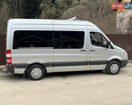 Серый Мерседес Sprinter, объемом двигателя 2.15 л и пробегом 274 тыс. км за 15500 $, фото 14 на Automoto.ua