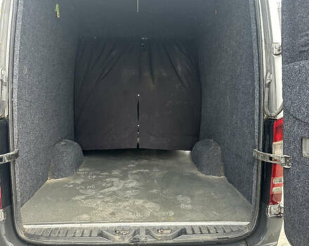 Серый Мерседес Sprinter, объемом двигателя 2.99 л и пробегом 425 тыс. км за 16700 $, фото 10 на Automoto.ua