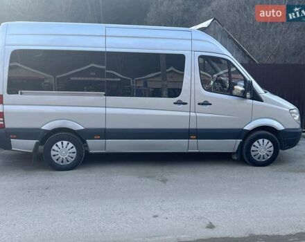 Серый Мерседес Sprinter, объемом двигателя 2.15 л и пробегом 274 тыс. км за 15500 $, фото 20 на Automoto.ua