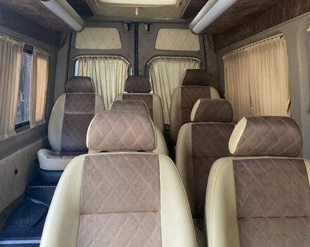 Сірий Мерседес Sprinter, об'ємом двигуна 2.15 л та пробігом 703 тис. км за 14000 $, фото 1 на Automoto.ua