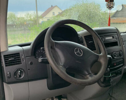 Серый Мерседес Sprinter, объемом двигателя 2.2 л и пробегом 850 тыс. км за 9000 $, фото 8 на Automoto.ua