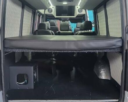 Серый Мерседес Sprinter, объемом двигателя 3 л и пробегом 830 тыс. км за 18500 $, фото 19 на Automoto.ua