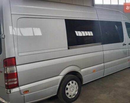 Серый Мерседес Sprinter, объемом двигателя 3 л и пробегом 830 тыс. км за 18500 $, фото 6 на Automoto.ua