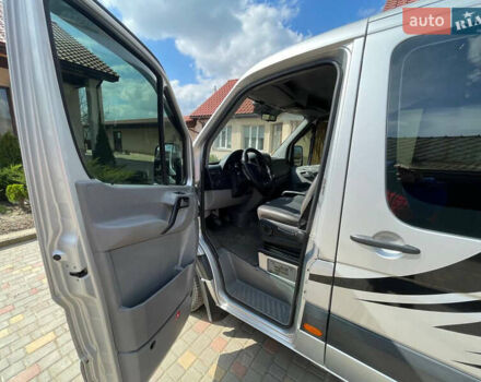 Сірий Мерседес Sprinter, об'ємом двигуна 2.15 л та пробігом 250 тис. км за 14000 $, фото 4 на Automoto.ua